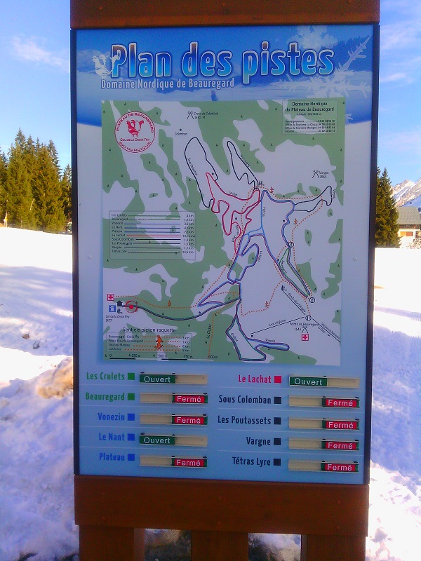 Portique d'accueil du domaine Nordique de Beauregard