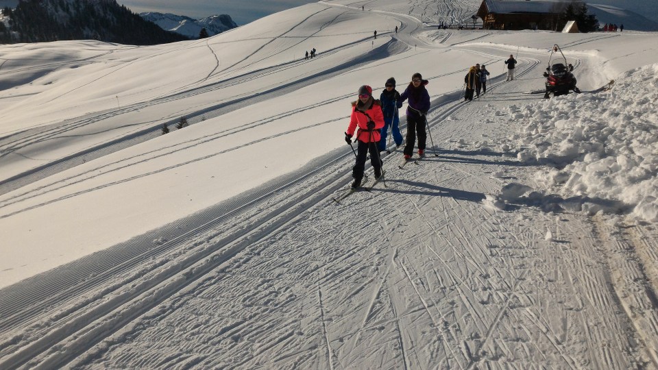 Tour du plateau en ski de fond , au soleil de Beauregard