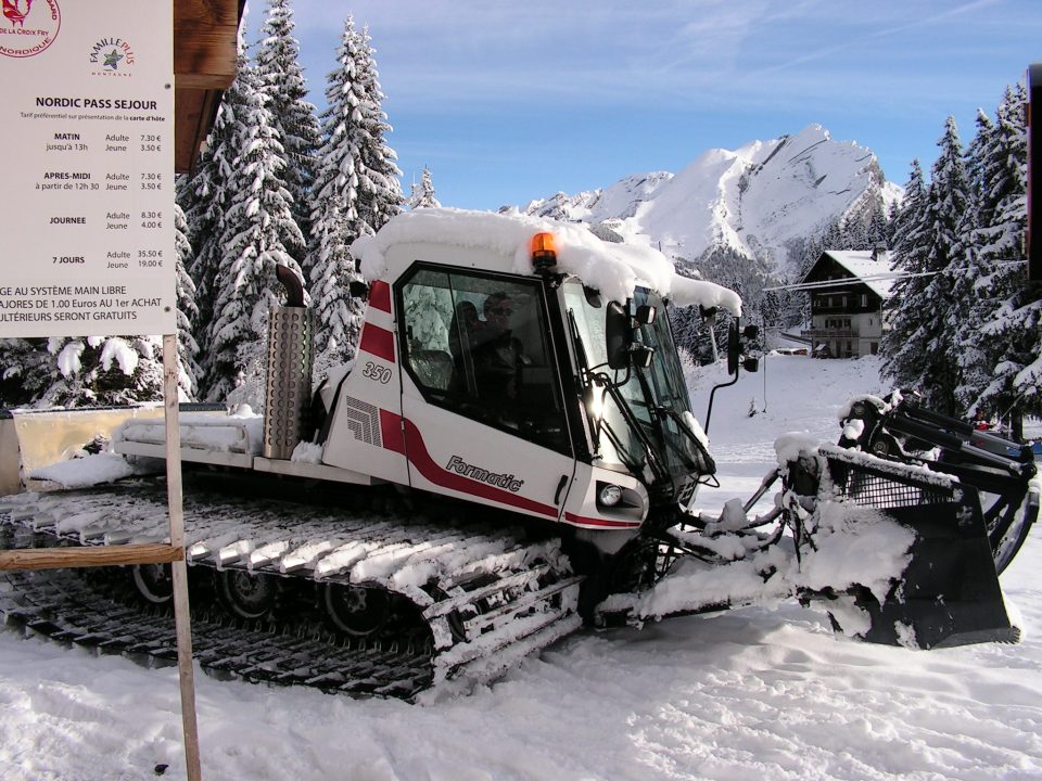 La dameuse descend de son premier damage 2016