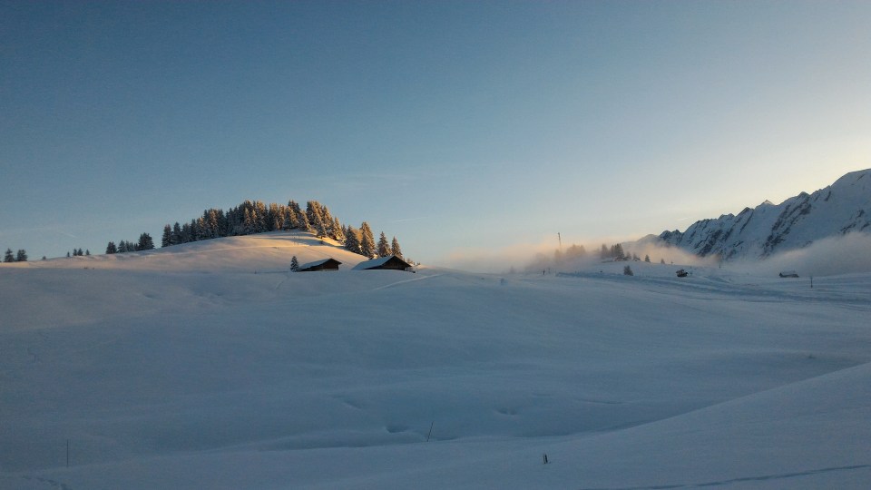 Lever de soleil sur le domaine de ski de fond de Beauregard