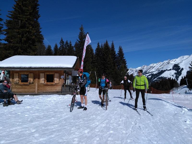Allier vélo et ski de fond, les sport sans la pollution.