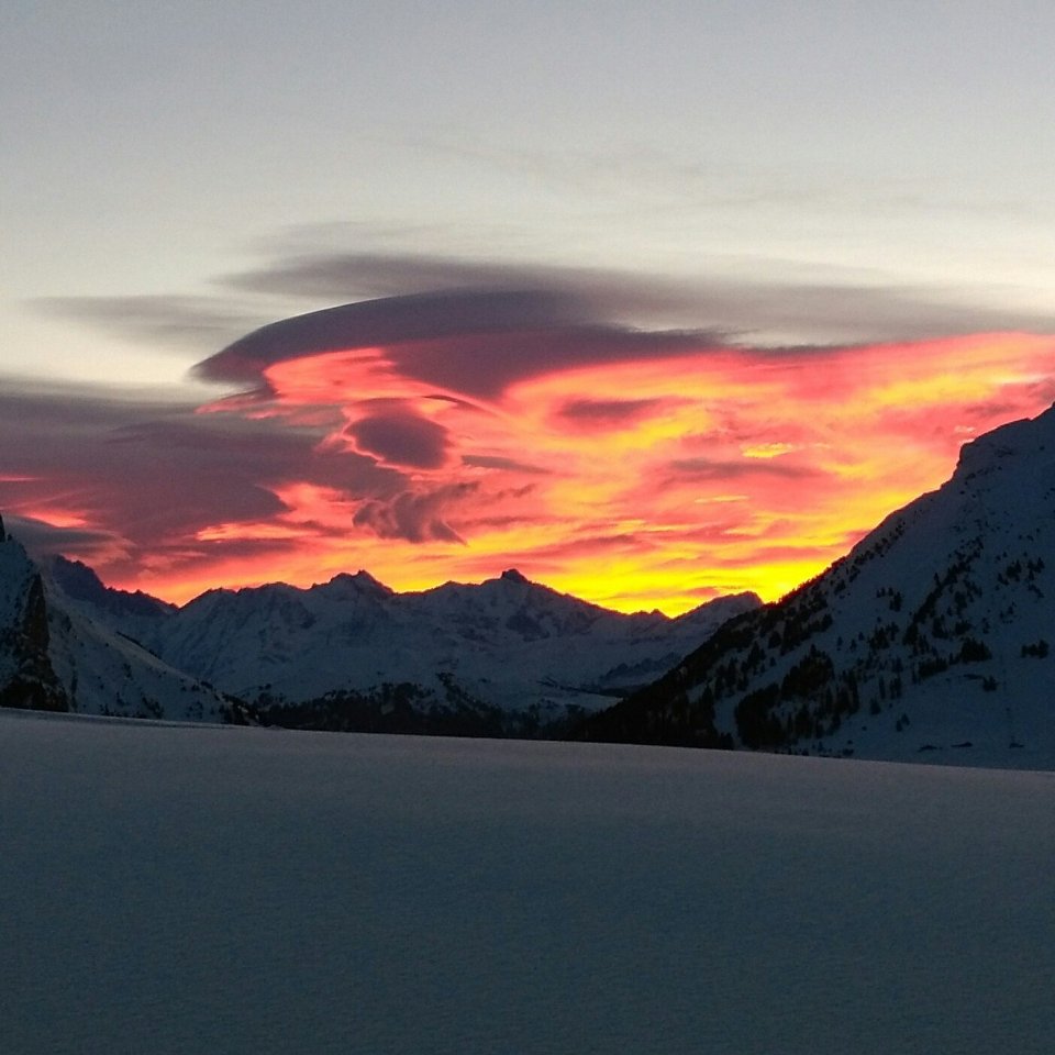 Lever de soleil sur le col des Aravis